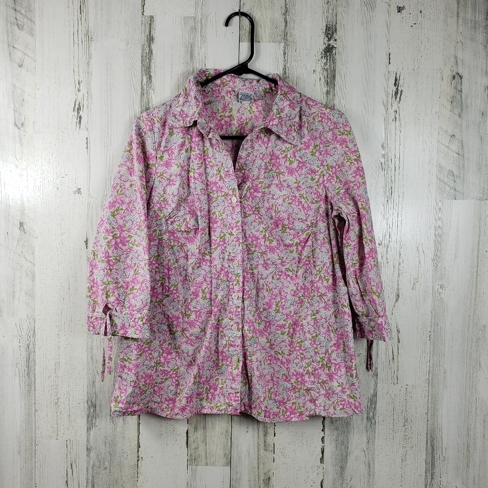 old navy maternity pink flower button down shirt women's size medium